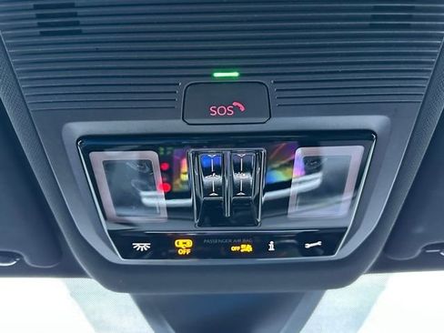 New 2026 Volkswagen Atlas Cross Sport SEL Premium R-Line image 38