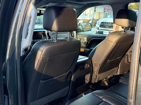 Used 2017 Chevrolet Silverado 1500 LTZ w/ High Desert Package image 35