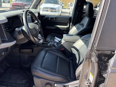 Used 2022 Ford Bronco Badlands AWD/4WD image 16