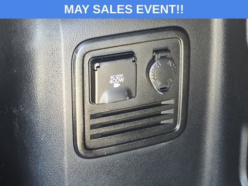 Used 2019 Toyota 4Runner SR5 AWD/4WD image 13