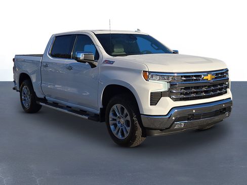 New 2026 Chevrolet Silverado 1500 LTZ w/ LTZ Premium Package image 3