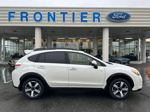 Used 2014 Subaru Crosstrek Touring w/ Popular Package #2 image 1
