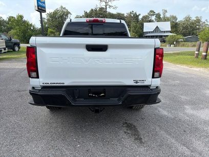 New 2026 Chevrolet Colorado W/T w/ WT Custom Package