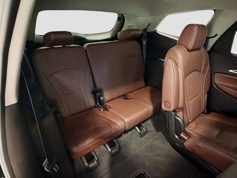 Used 2019 Buick Enclave Avenir image 25