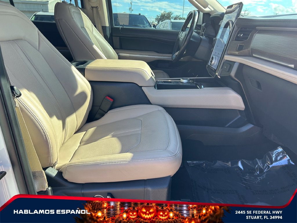 Used 2024 Ford Expedition Limited RWD image 20