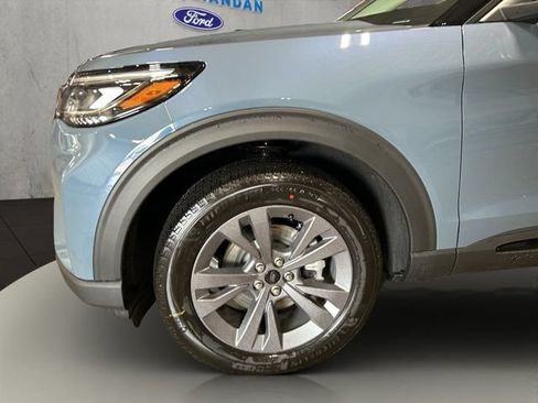 New 2026 Ford Explorer Active w/ Active Comfort Package AWD/4WD image 15