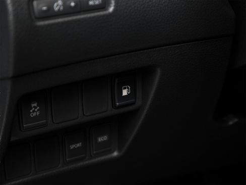Used 2018 Nissan Rogue SV w/ Sun & Sound Touring Package FWD image 22