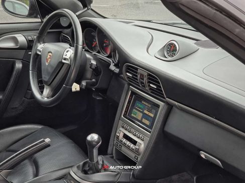 Used 2006 Porsche 911 Cabriolet image 12