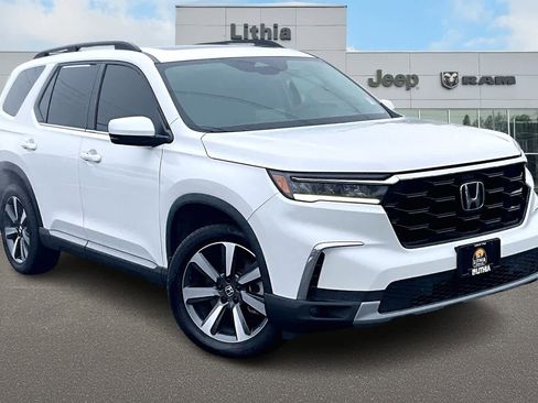 Used 2023 Honda Pilot Touring image 22