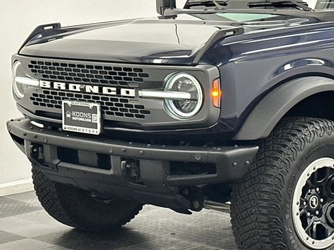 Used 2021 Ford Bronco Badlands image 2