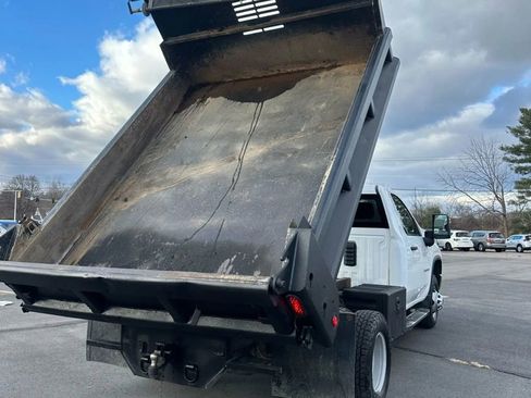 Used 2020 Chevrolet Silverado 3500 W/T w/ WT Convenience Package image 18