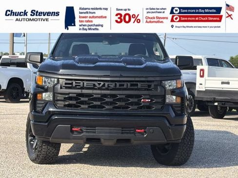 Used 2024 Chevrolet Silverado 1500 Custom Trail Boss AWD/4WD image 4