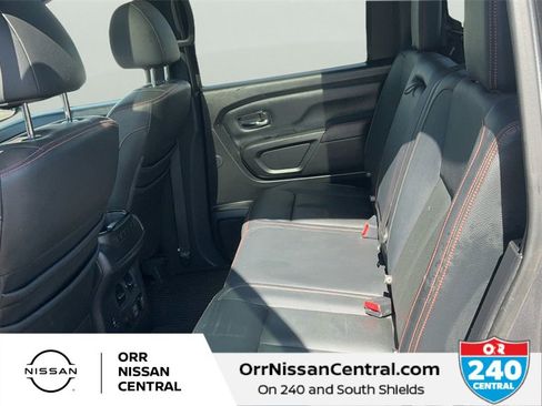 Used 2020 Nissan Titan PRO-4X w/ Pro-4x Convenience Package image 12