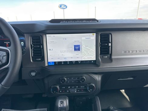 New 2026 Ford Bronco Badlands AWD/4WD image 15