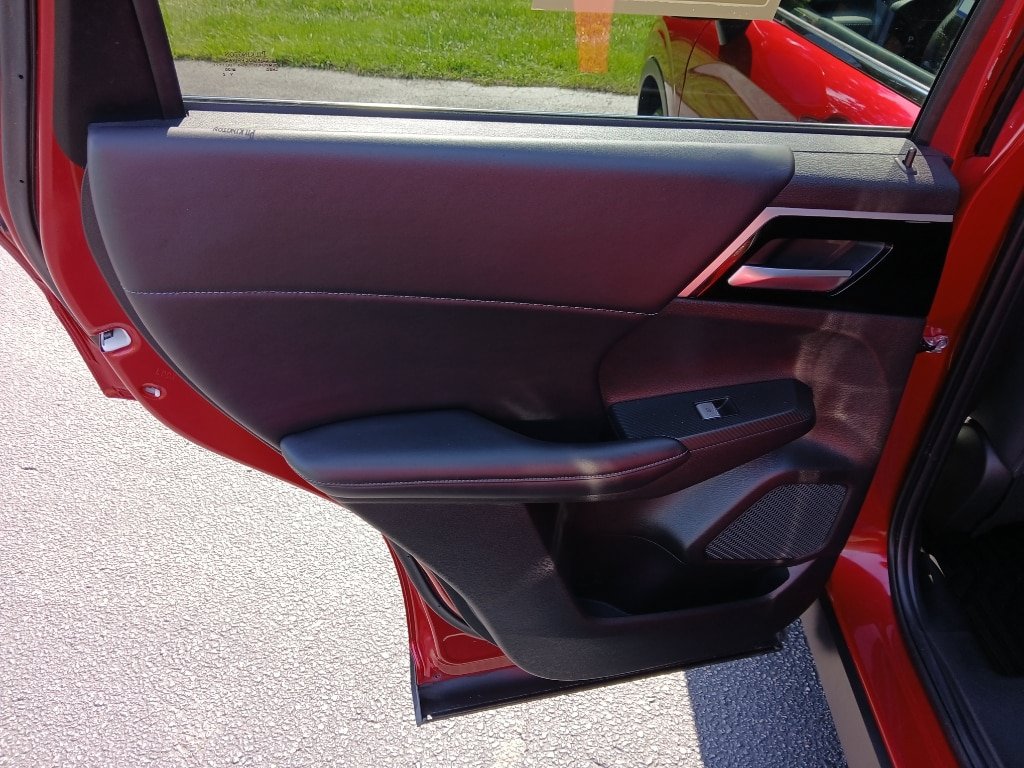 Used 2024 Mitsubishi Outlander SE Black Edition AWD/4WD image 16