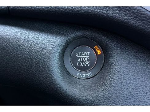 Used 2014 Jeep Cherokee Trailhawk w/ Comfort/Convenience Group AWD/4WD image 26