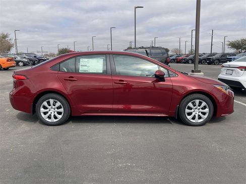 New 2026 Toyota Corolla LE image 4