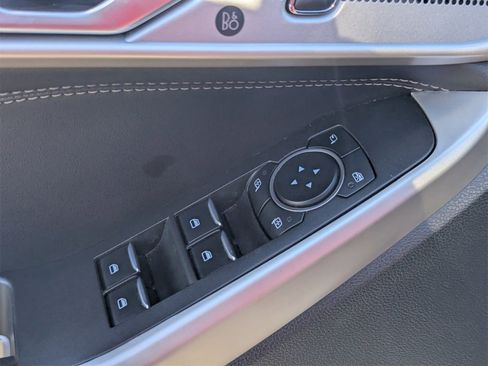 Certified 2023 Ford Explorer Limited image 19