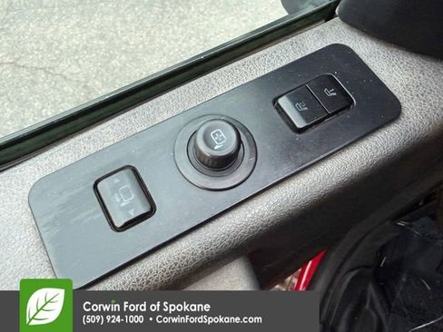 Used 2011 Ford F250 Lariat w/ Lariat Interior Pkg image 22