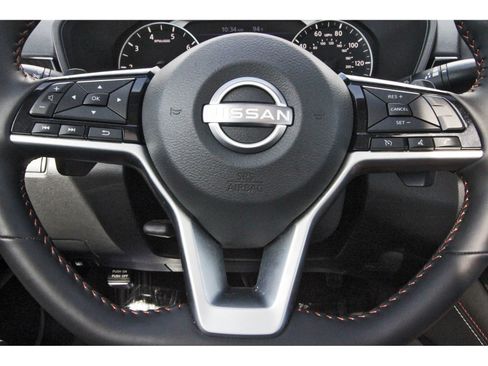 Certified 2025 Nissan Altima 2.5 SR w/ SR Premium Package FWD image 16