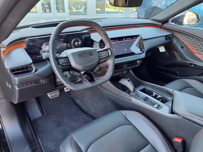 New 2024 Dodge Charger R/T w/ Plus Group