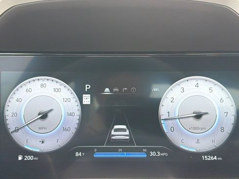Certified 2024 Hyundai Elantra SEL FWD image 20