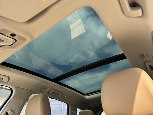 Used 2023 Audi Q7 3.0T Prestige image 14