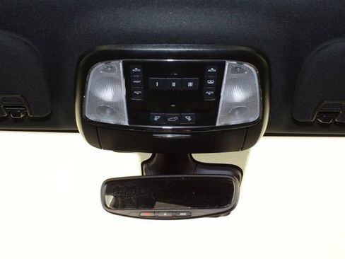 Used 2021 Jeep Grand Cherokee High Altitude AWD/4WD image 30