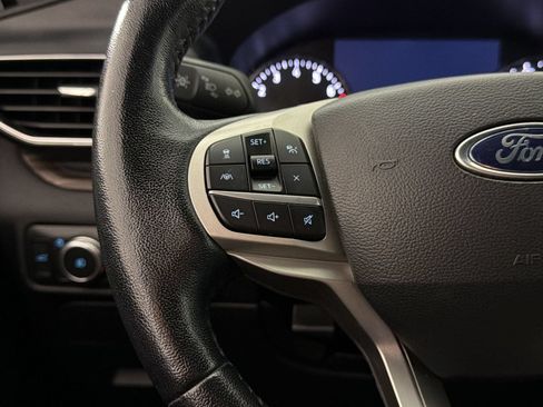 Used 2022 Ford Explorer Limited RWD image 13
