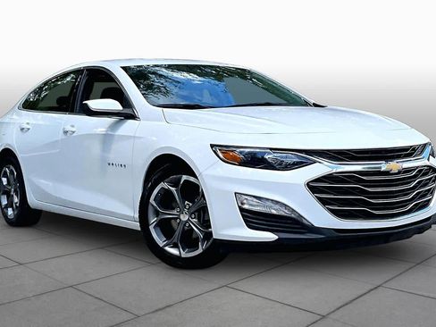 Used 2024 Chevrolet Malibu LT FWD image 3