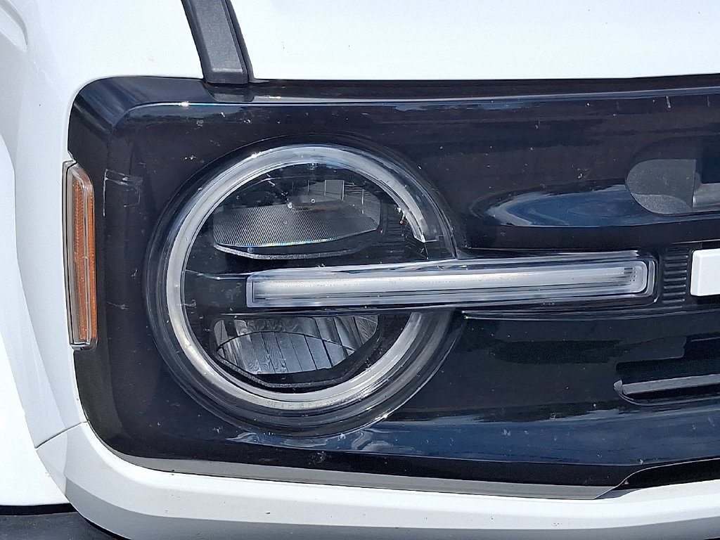 Used 2025 Ford Bronco Outer Banks AWD/4WD image 10