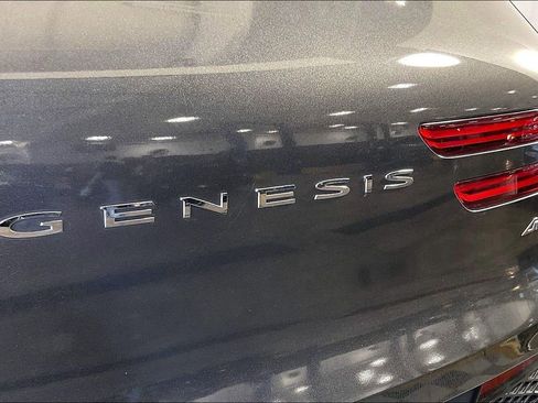 Used 2022 Genesis GV70 2.5T w/ Advanced Package image 43