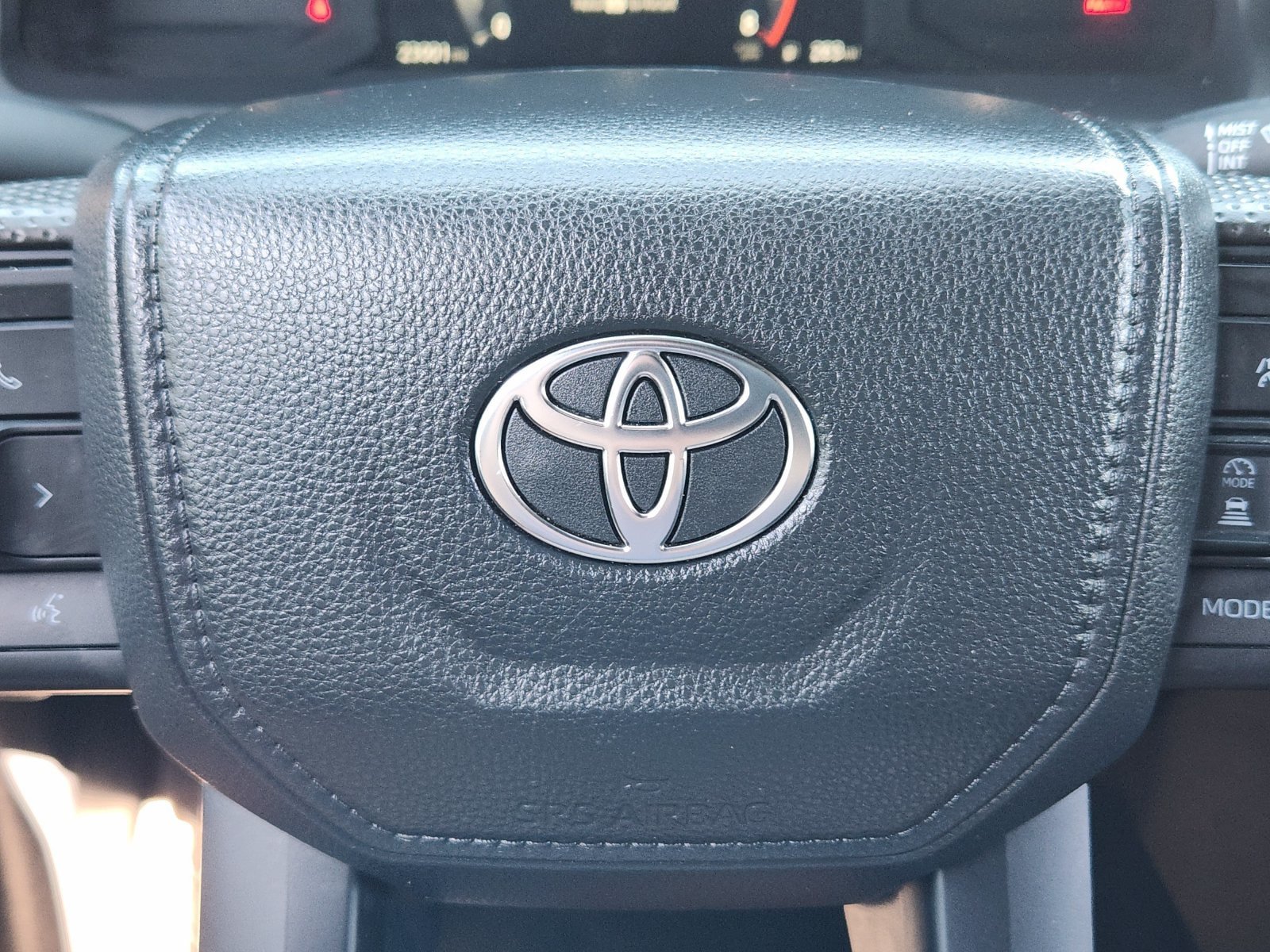 Used 2024 Toyota Tacoma SR AWD/4WD image 37