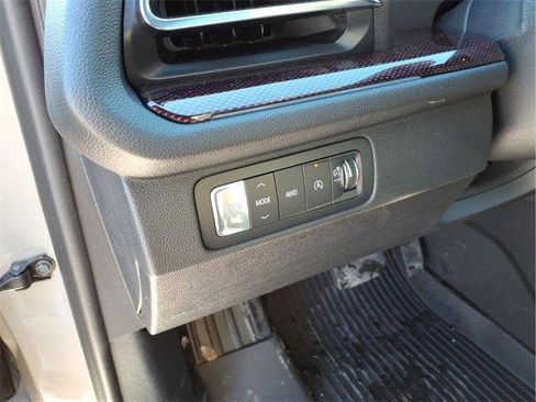 New 2026 Chevrolet Traverse Z71 w/ Driver Confidence Package image 19