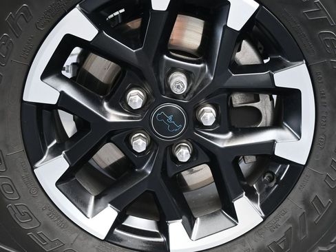 Used 2024 Jeep Wrangler Unlimited Rubicon 4xe image 36