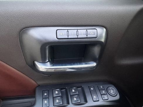 Used 2016 Chevrolet Silverado 1500 High Country w/ High Country Premium Package image 30