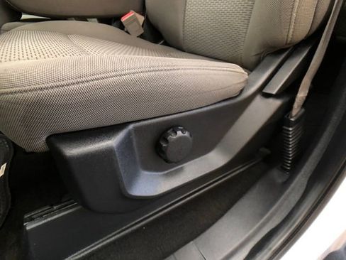 Certified 2019 Ford F150 XLT w/ Trailer Tow Package AWD/4WD image 11