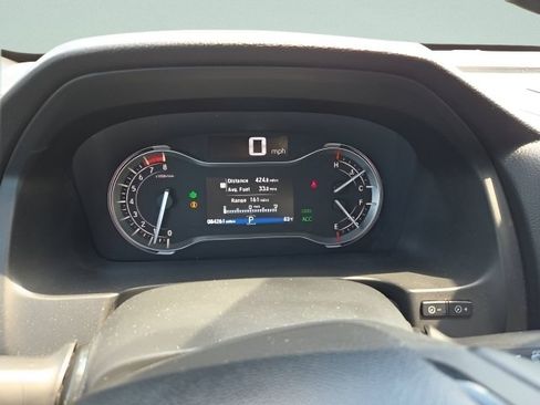 Used 2017 Honda Ridgeline Black Edition image 18