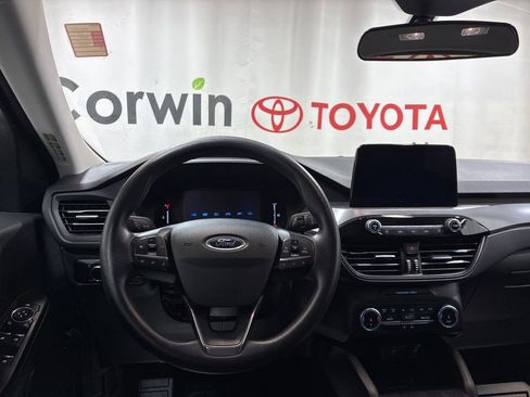 Used 2025 Ford Escape Active AWD/4WD image 22