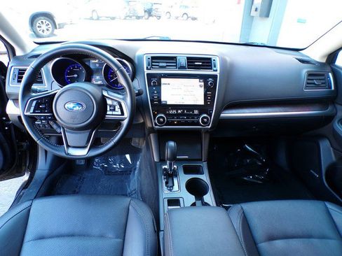 Used 2018 Subaru Outback 2.5i Limited image 11