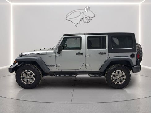 Used 2016 Jeep Wrangler Unlimited Rubicon w/ Dual Top Group AWD/4WD image 2