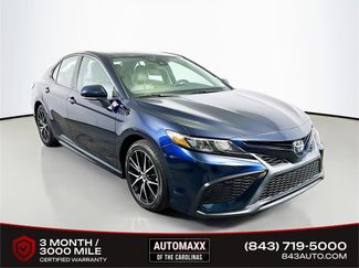 Used 2021 Toyota Camry SE video 1