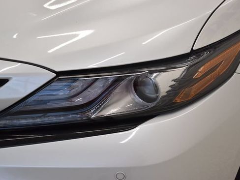 Used 2021 Toyota Camry XSE w/ Navigation Package FWD image 15