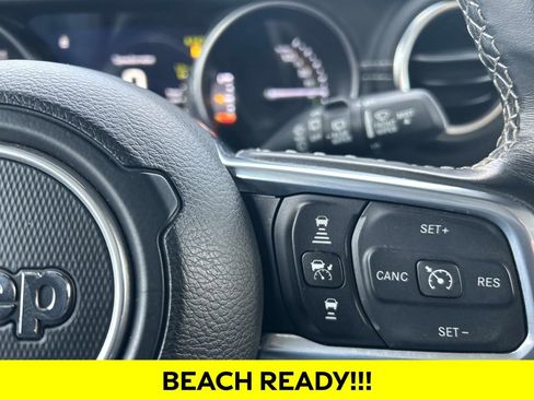 Used 2022 Jeep Wrangler Unlimited Sahara w/ Safety Group image 23