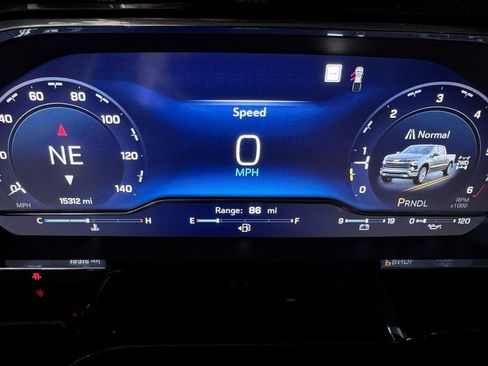 Certified 2023 Chevrolet Silverado 1500 LT AWD/4WD image 16