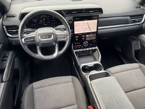 Used 2025 GMC Terrain Elevation FWD image 13