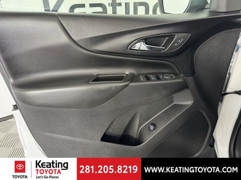 Used 2024 Chevrolet Equinox LT image 11