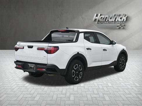 Used 2022 Hyundai Santa Cruz SEL AWD/4WD image 10
