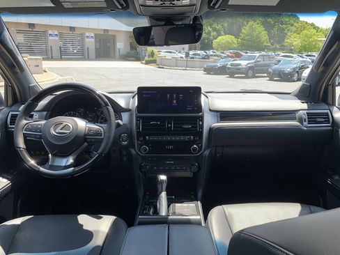 Used 2023 Lexus GX 460 Premium w/ Premium Package AWD/4WD image 30