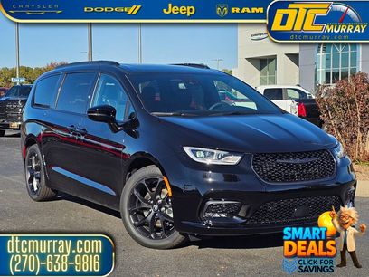 New 2026 Chrysler Pacifica Limited